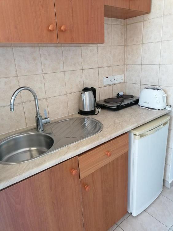 Studio with Sea View,1111827243:JPEG