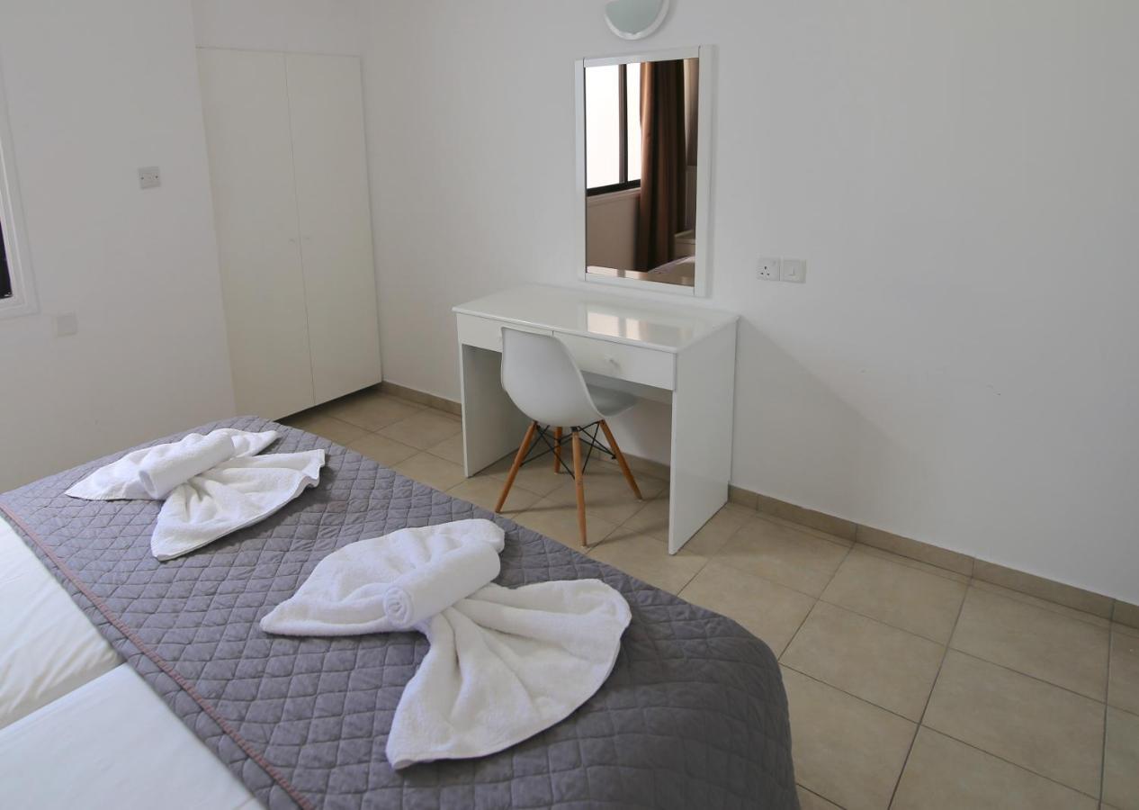Maisonette mit 1 Schlafzimmer und bequemem Zugang zum Pool