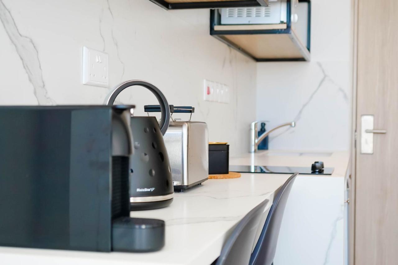 Deluxe Double Studio,1345513295:JPEG