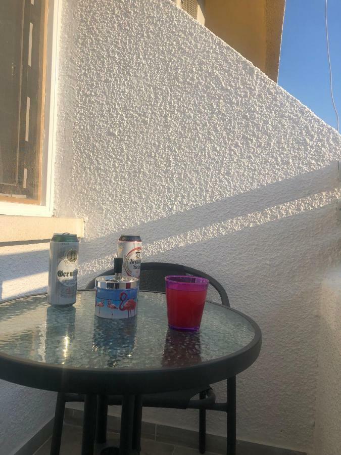 Studio Apartment,883414840:JPEG