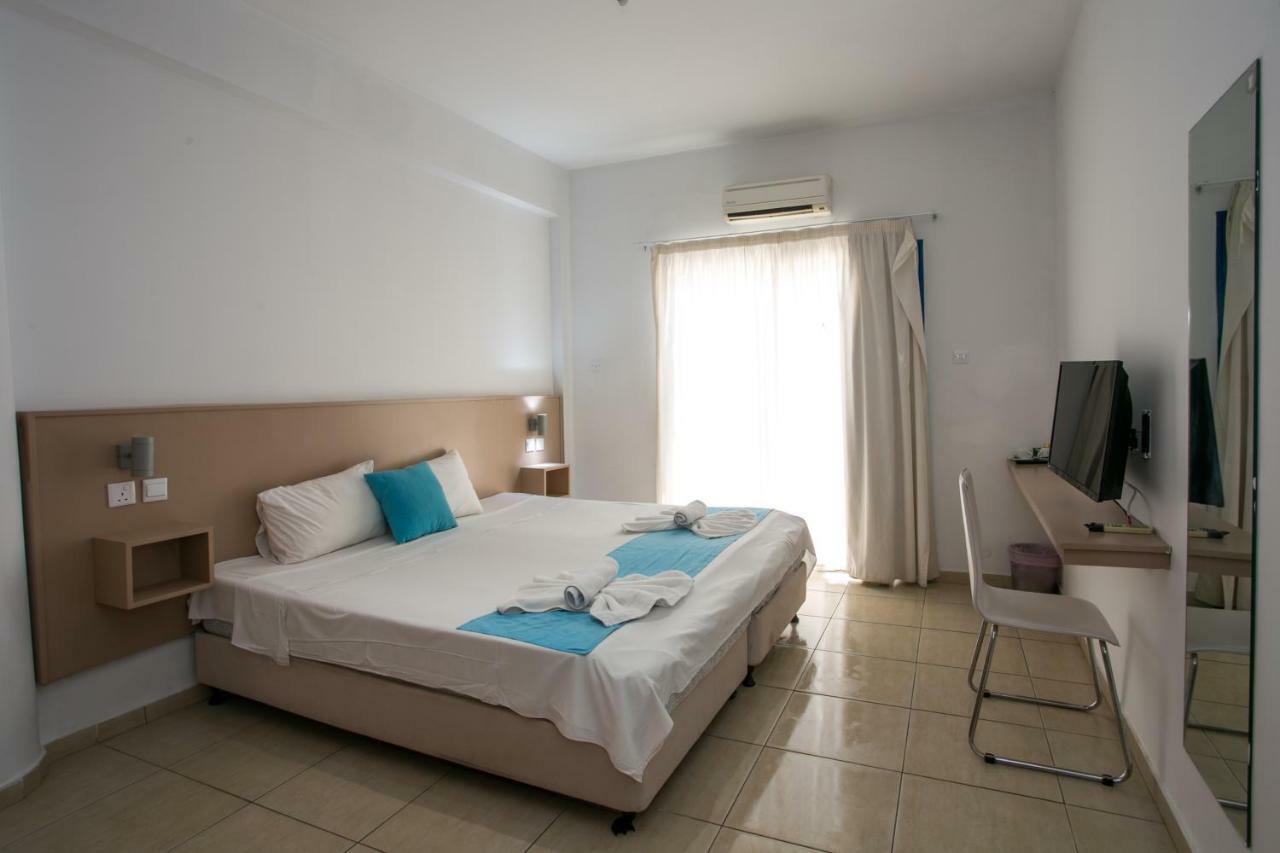 One-Bedroom Suite (Annex Building)