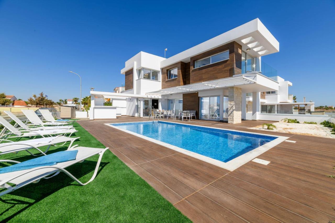 Villa,956808592:JPEG