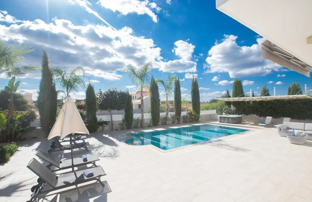 Villa Andriana-1