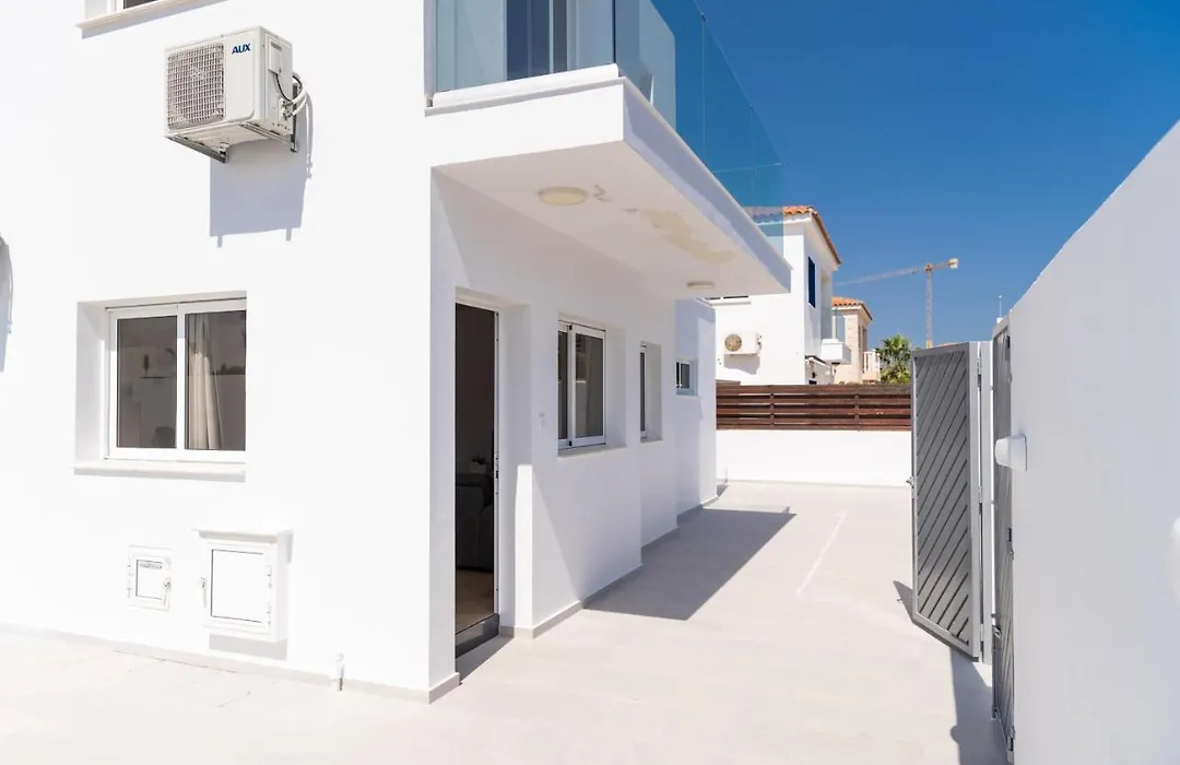 Agia Thekla Villa Ekaterina 4 Bdrm-1