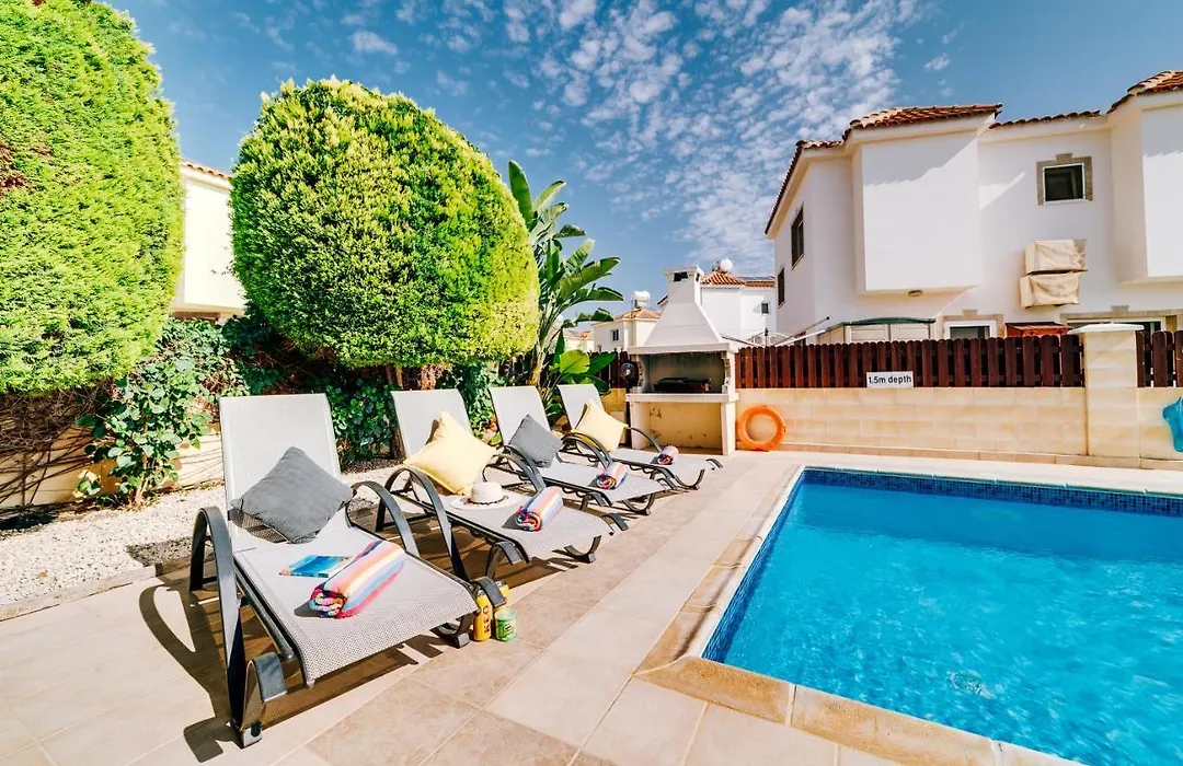 Villa Scarlett-1