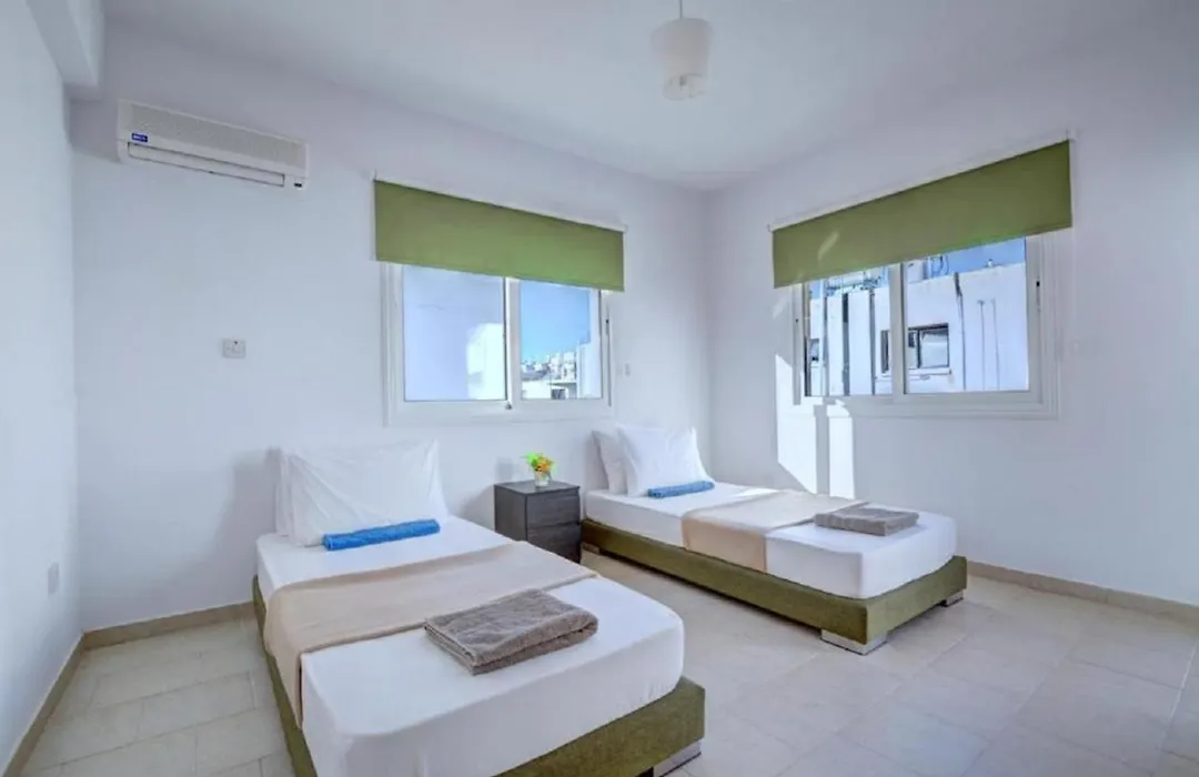 Nicolas 'S Place-1