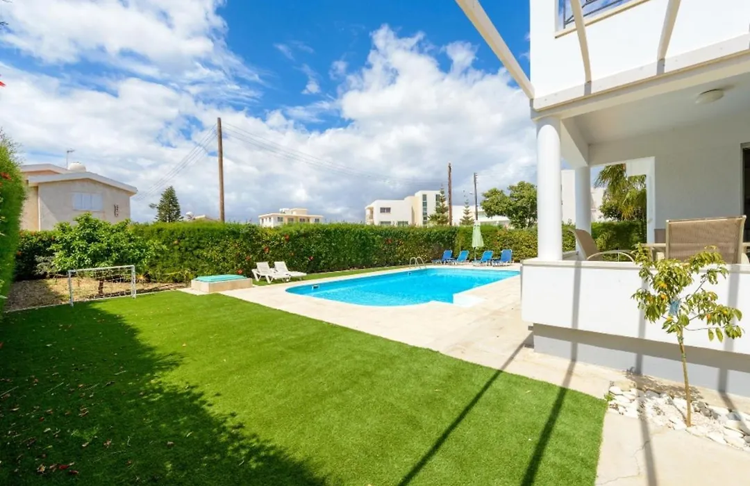 Rent Your Dream Ayia Napa Holiday Villa And Look Forward To Relaxing Beside Your Private Pool Ayia Napa Villa 1387-1