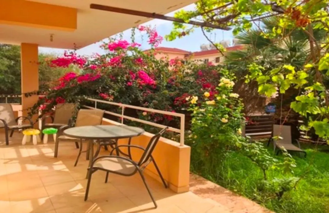 2 Bedroom With Private Garden, Walk To Nissi Beach, Communal Swimming Pool-1