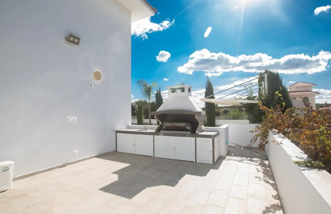 Protaras Holiday Villa De2-1