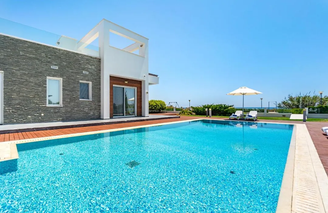 Seafront Villa Maya By Ruidoso Luxury-1