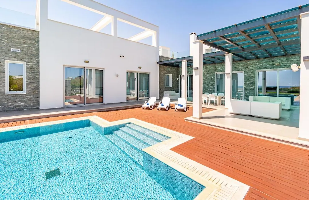 Seafront Villa Cecelia By Ruidoso Luxury-1