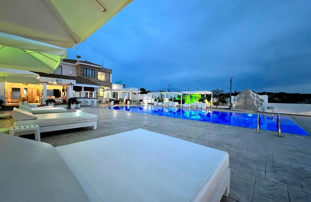 Villa Cape Serenity Mansion By Interhome-1