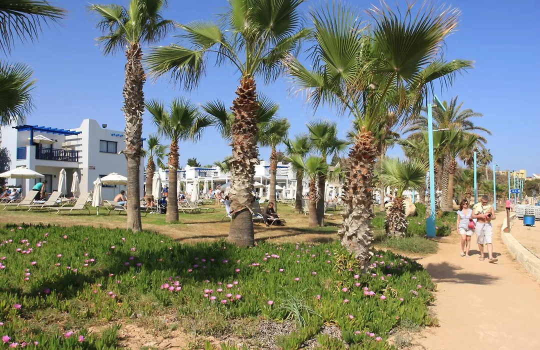 Marismare Apartments-1