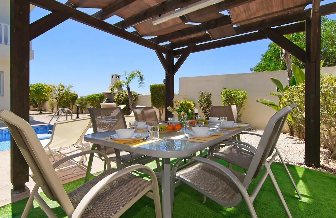 Nissi Adamite Villa-1