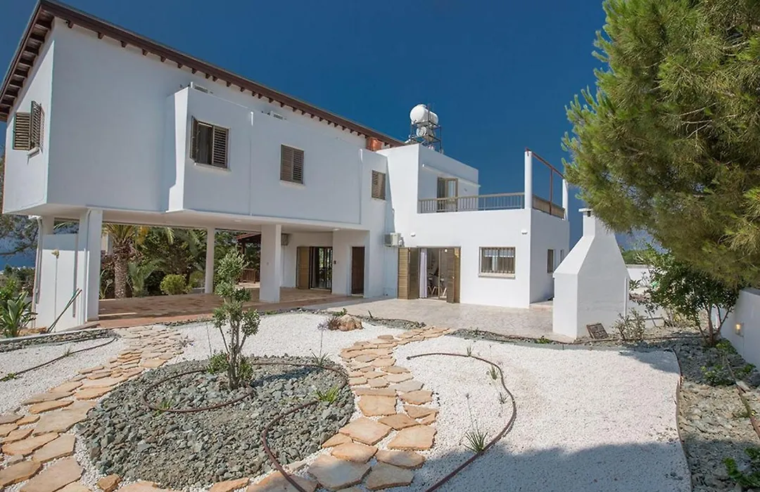 Villa Nepou - Beautiful 4 Bedroom Villa - Located In Ayia Napa-1