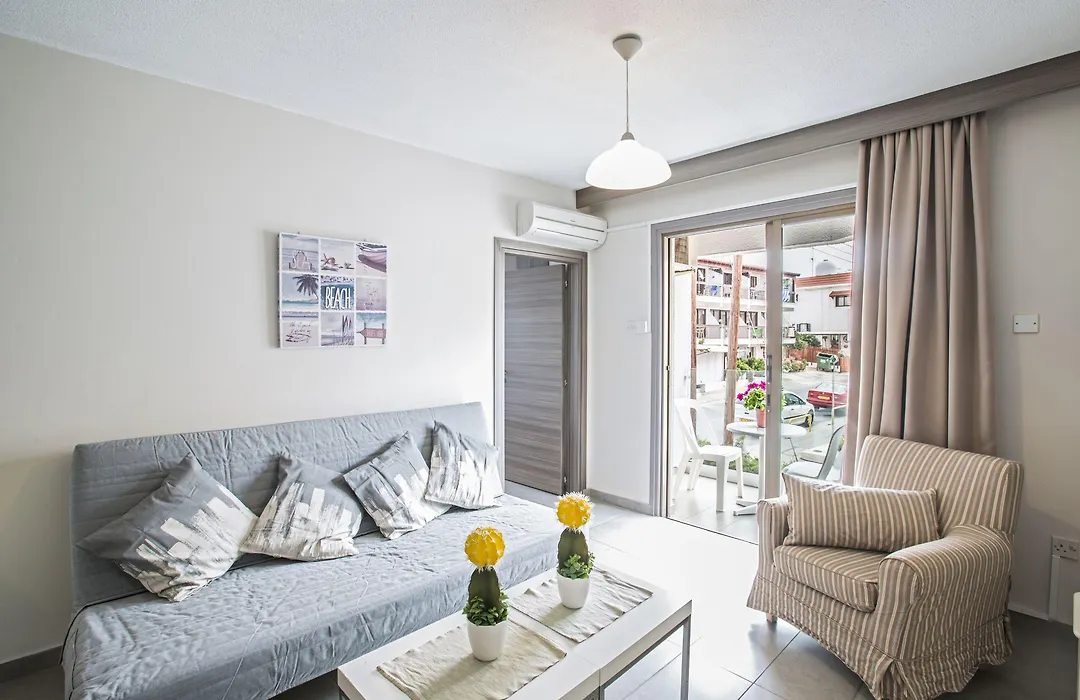 Ayia Napa Holiday Apartment So8-1