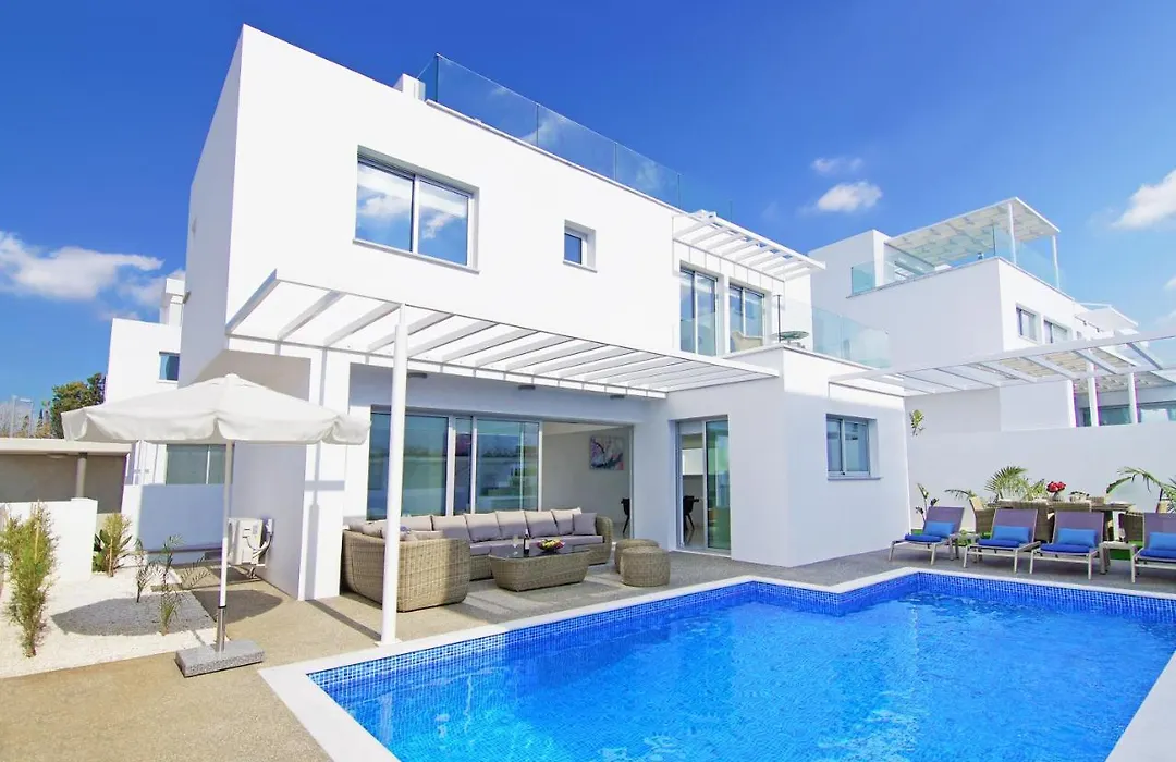 Villa Paradisia-1