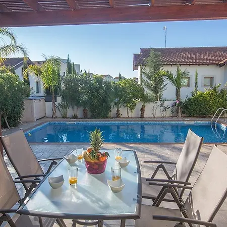 Villa Aloriti Dyo - Beautiful 3 Bedroom Ayia Thekla Villa With Private Pool - Close To The Beach-3