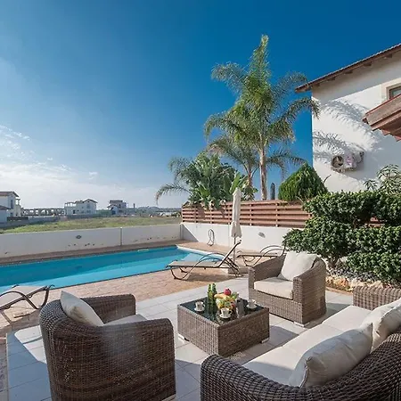 Villa Aloriti Enas - Stunning 3 Bedroom Ayia Thekla Villa With Private Pool - Close To The Beach-3