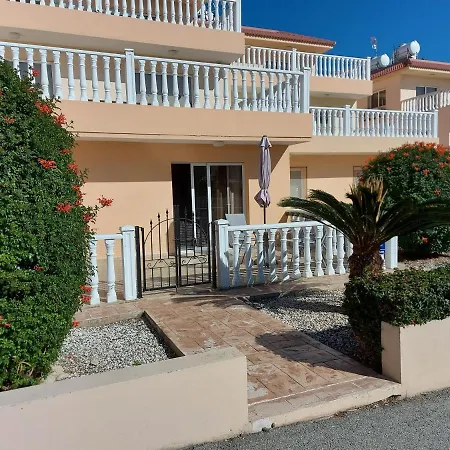 Nissi Golden Sands Holiday Apartment Free Wifi-3