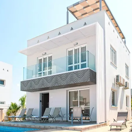 Nissini Nero, 3 Bedroom Villa With Private Pool, 5 Min To The Beach-2