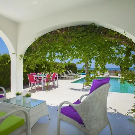 Luxury 3 Bedroom Villa On The Beach, Ayia Napa Villa 1369-2
