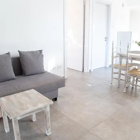 Tikay Holiday Apts-3