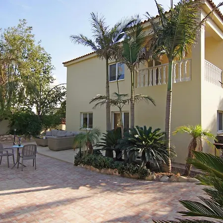 Villa Cleopatra-2