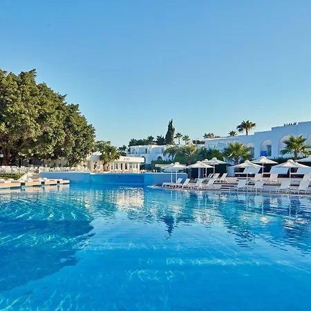 So Nice Beach Resort-3