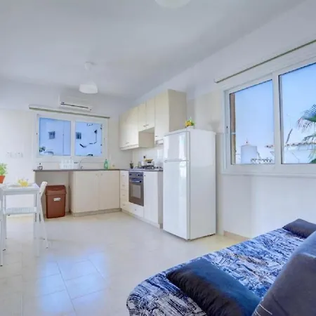 Nicolas 'S Place-2