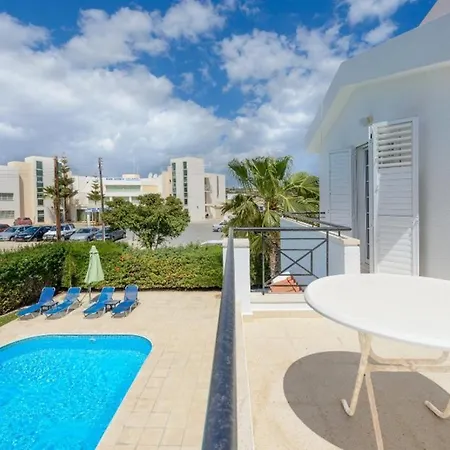 Rent Your Dream Ayia Napa Holiday Villa And Look Forward To Relaxing Beside Your Private Pool Ayia Napa Villa 1387-2