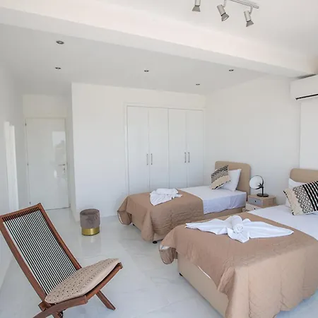 You Will Love This Luxury 2 Bedroom Holiday Apartment In Ayia Napa With Private Pool Ayia Napa Apartment 1381-2