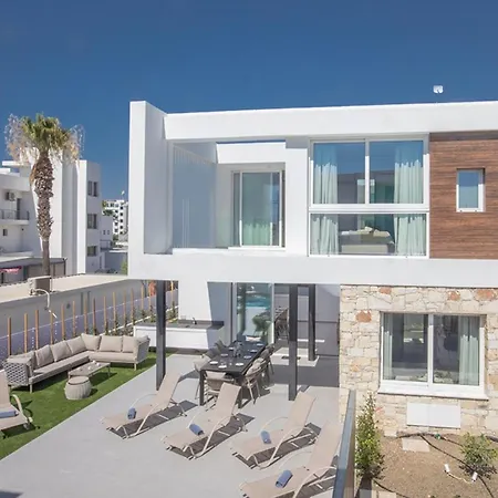 Rent Your Dream Ayia Napa Holiday Villa And Look Forward To Relaxing Beside Your Private Pool Ayia Napa Villa 1374-2