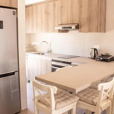 Short Walk From Nissi Beach - Excellent Location!-3