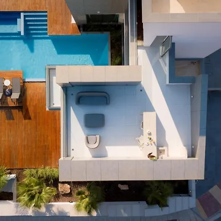 Cove Seaview Villas - Coral-2