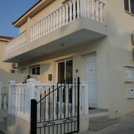 Nissi Villa-3