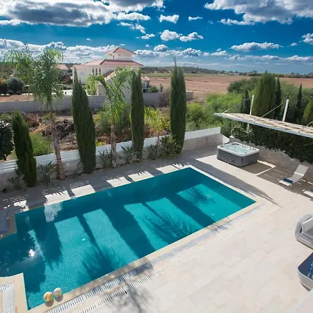 Protaras Holiday Villa De2-3
