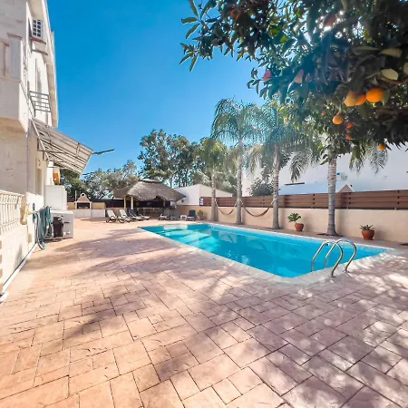 Fame Villa With Private Pool And Gazebo-3