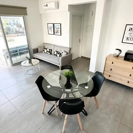 Vacation Mode Apartment-3