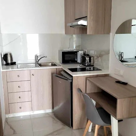 Simos Magic Beach Hotel Apts-3
