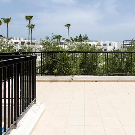 Summer'S Hotel Apartments-2