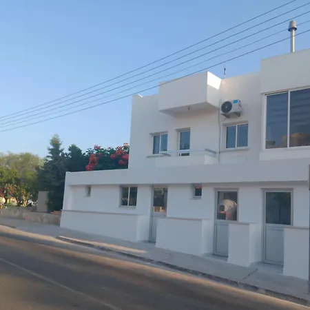 Polianapa Nest-2