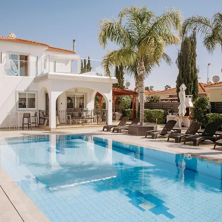 Sunset Villa Private Complex Heated Pool-3