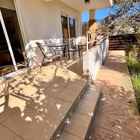 2 Bedroom With Private Garden, Walk To Nissi Beach, Communal Swimming Pool-3