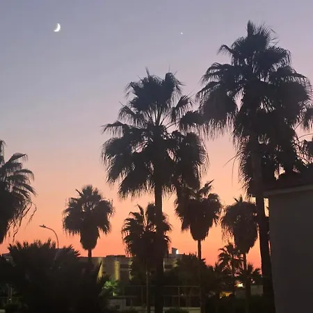 Lovely One Bedroom Flat In A Prime Location Near Nissi Beach In Ayia Napa With A Beautiful Terrace Free Parking And Just Minutes From The Sea And All Main Amenities-3