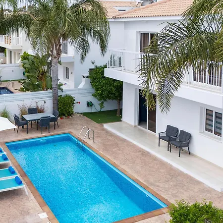 Luxvillasrentals Ayia Napa-3
