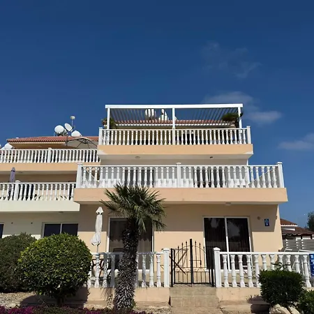 Paradi Nissi Golden Sands Apartment-3