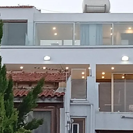 Freminore Sky Aprtments-3
