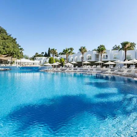 So Nice Beach Resort-2