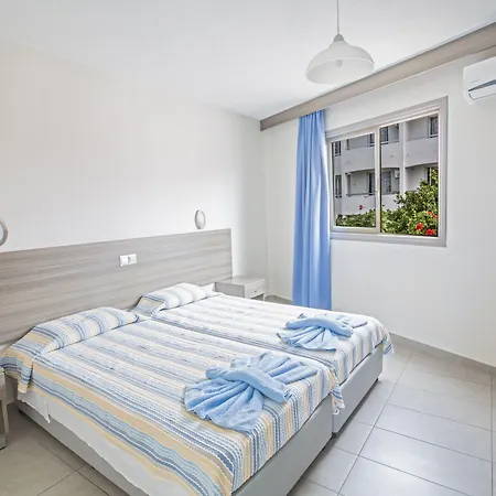 Ayia Napa Holiday Apartment So8-3